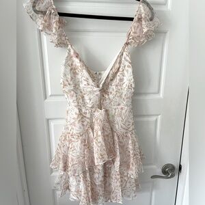 Selfie Leslie mini floral dress